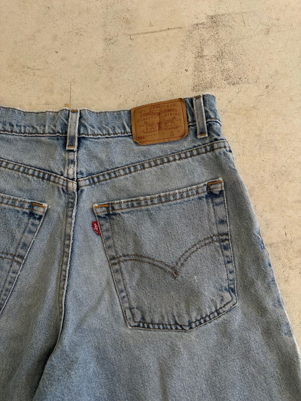Vintage Levi’s Denim Baggy Y2k Skater Jorts Size 29